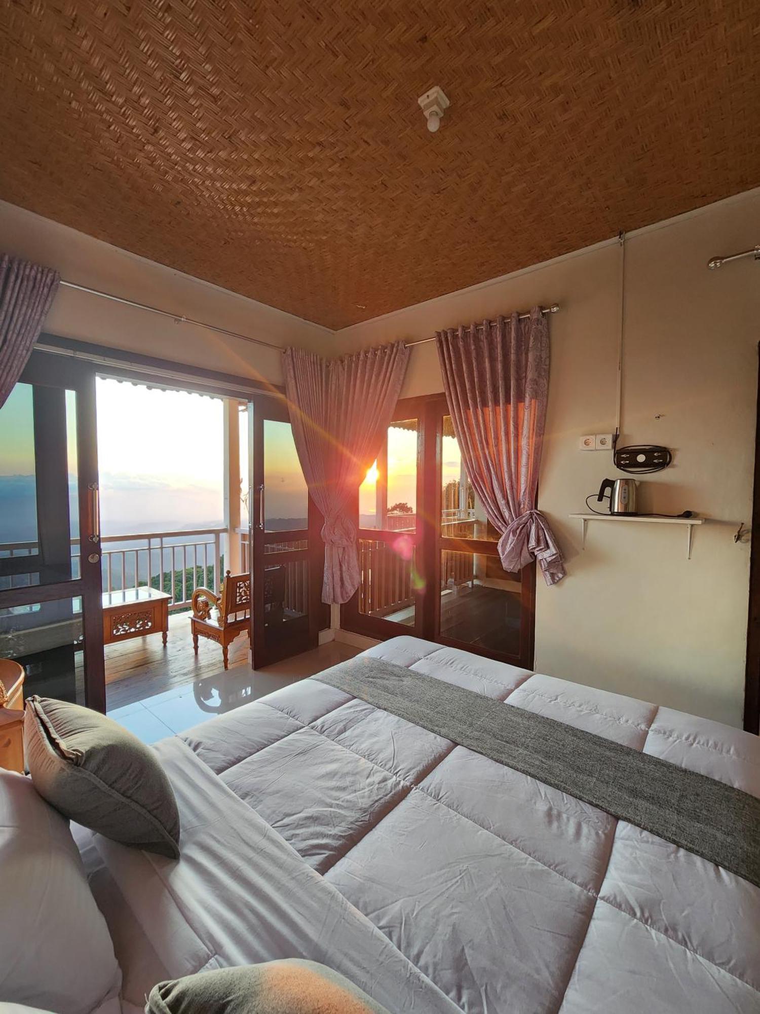 De La Sierra Apartment Munduk Екстериор снимка